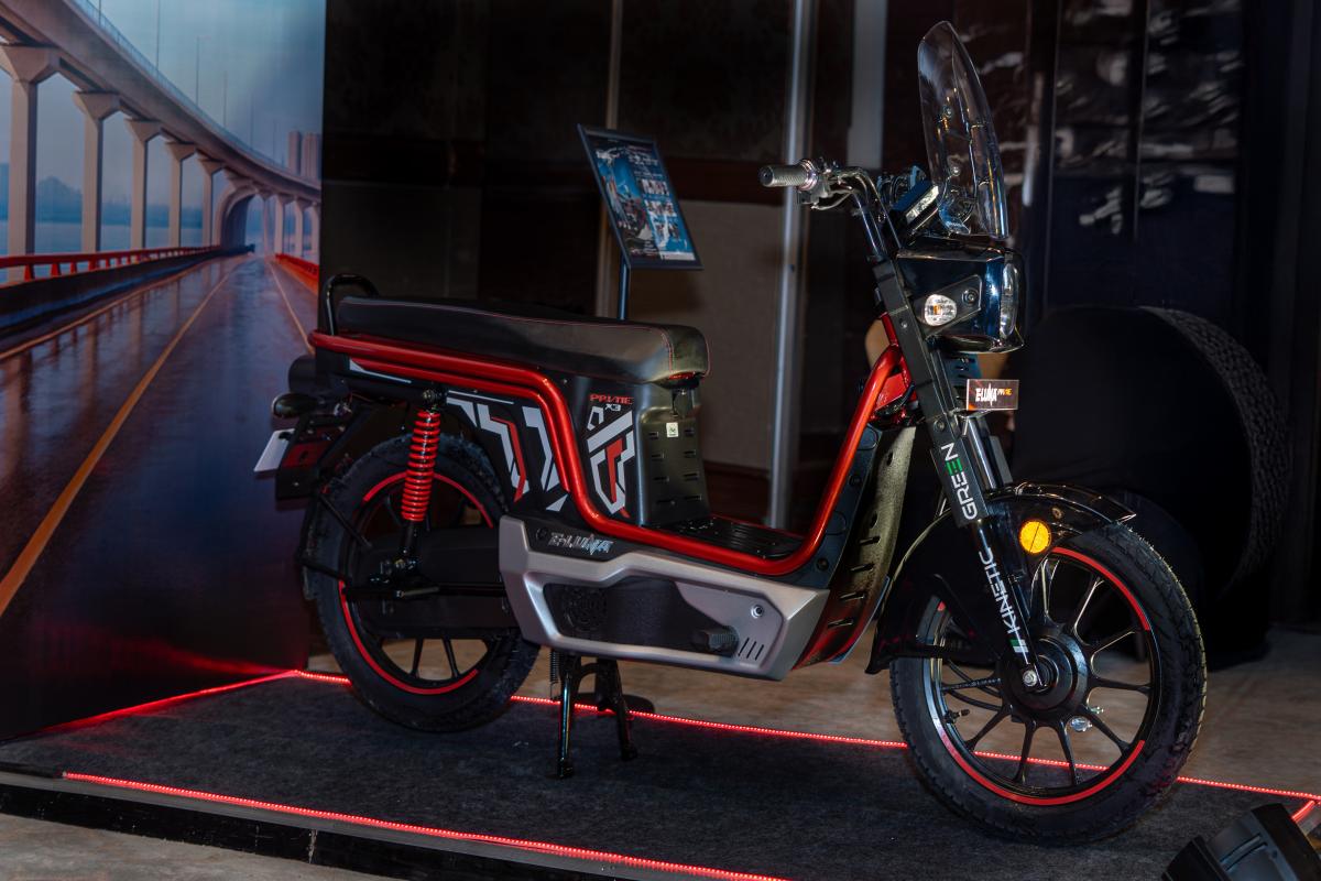 Kinetic Green Unveils E Luna Prime: Revolutionary Electric Moped