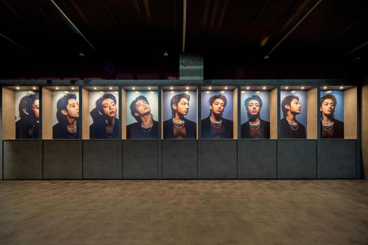 Jungkook's GOLDEN world open before Indian fans in Mumbai