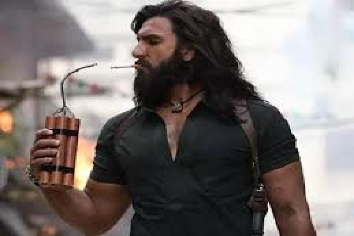 4 Hours of Action ; Dhurandhar 2 Hype is Heating Up